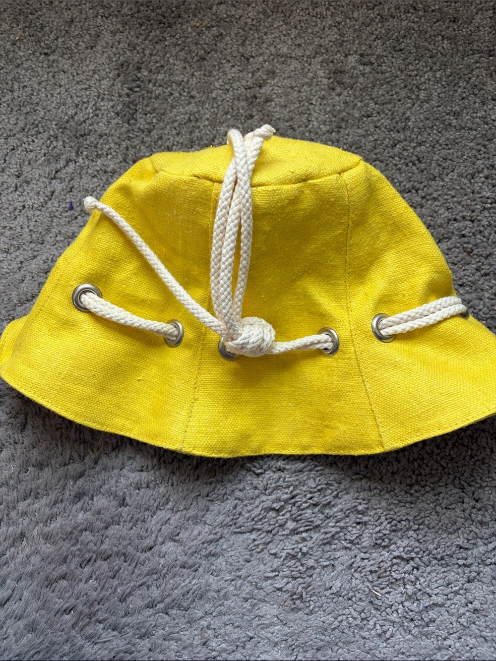 Barneys New York Yellow Canvas Bucket Hat with White Rope Trim - Picture 4 of 11